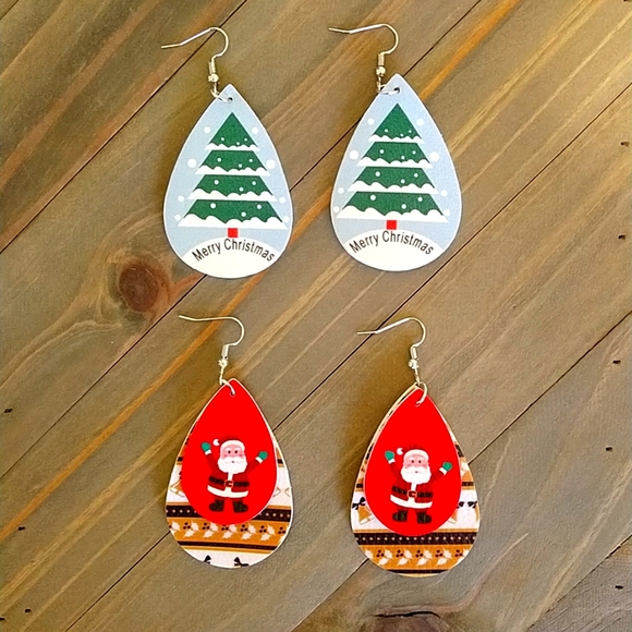 3 for $25/Fun Christmas ⛄🎄 Earrings Set of 2 - Picture 1 of 1